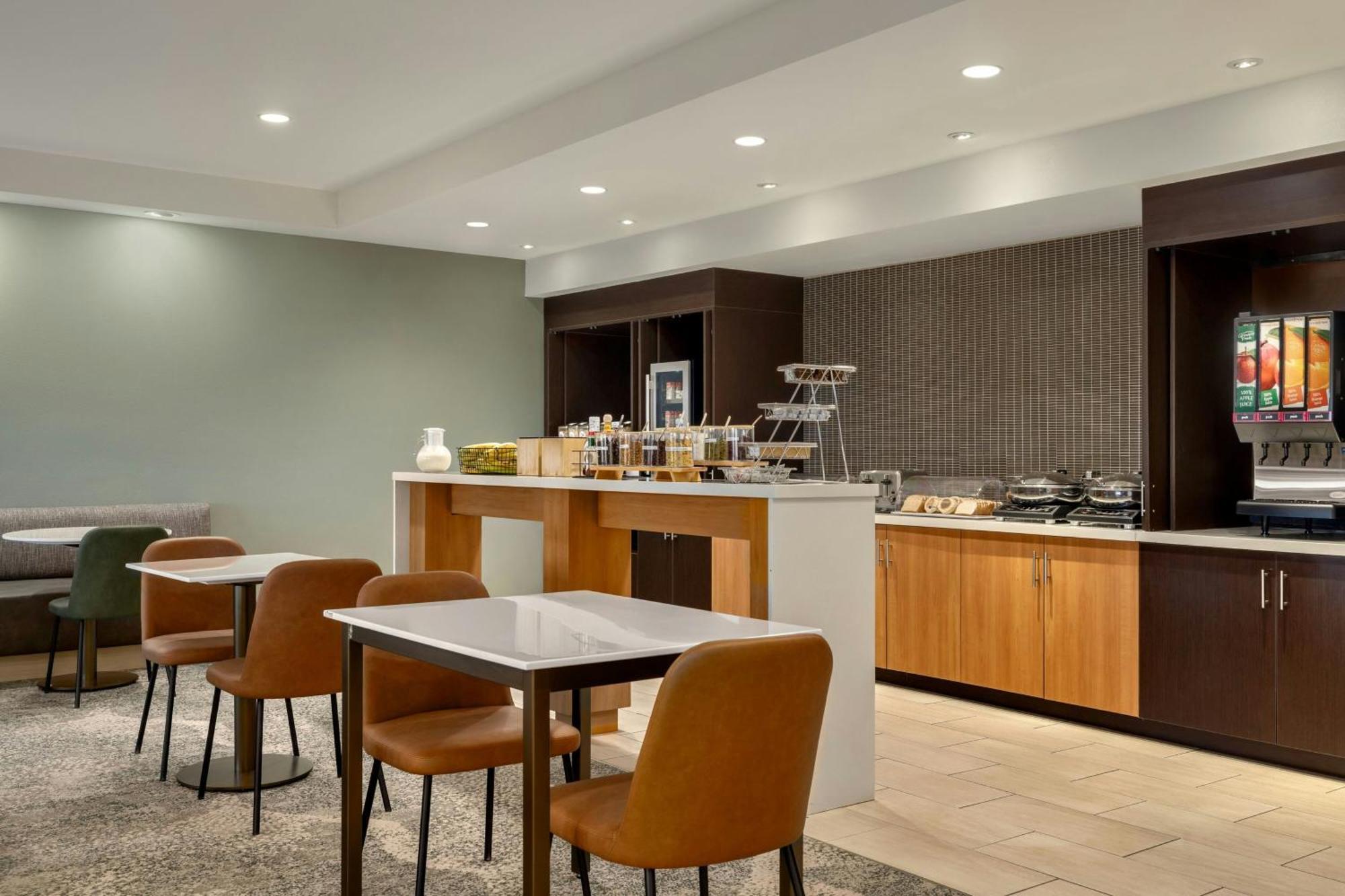 Towneplace Suites By Marriott Alexandria Esterno foto