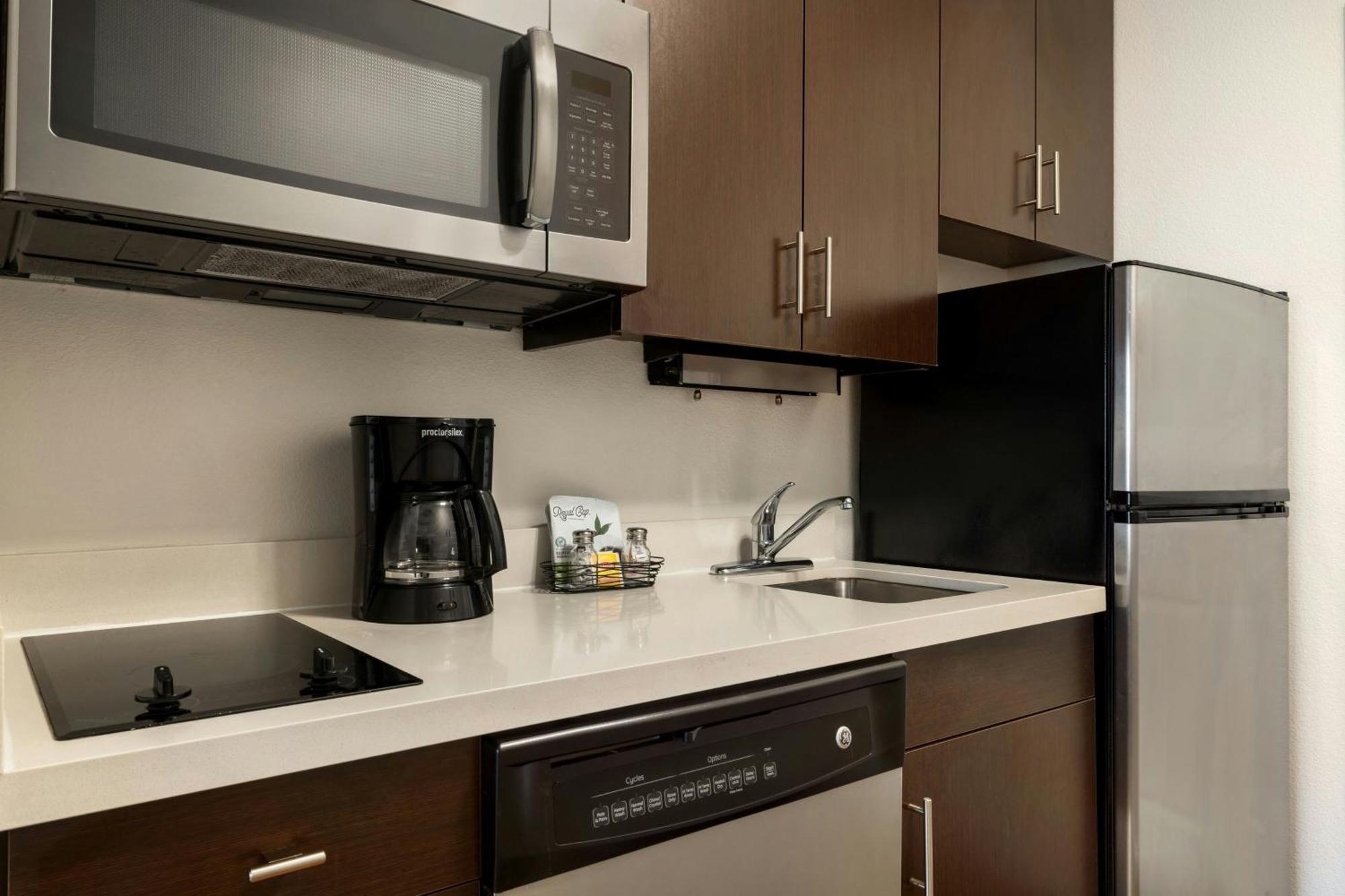 Towneplace Suites By Marriott Alexandria Esterno foto
